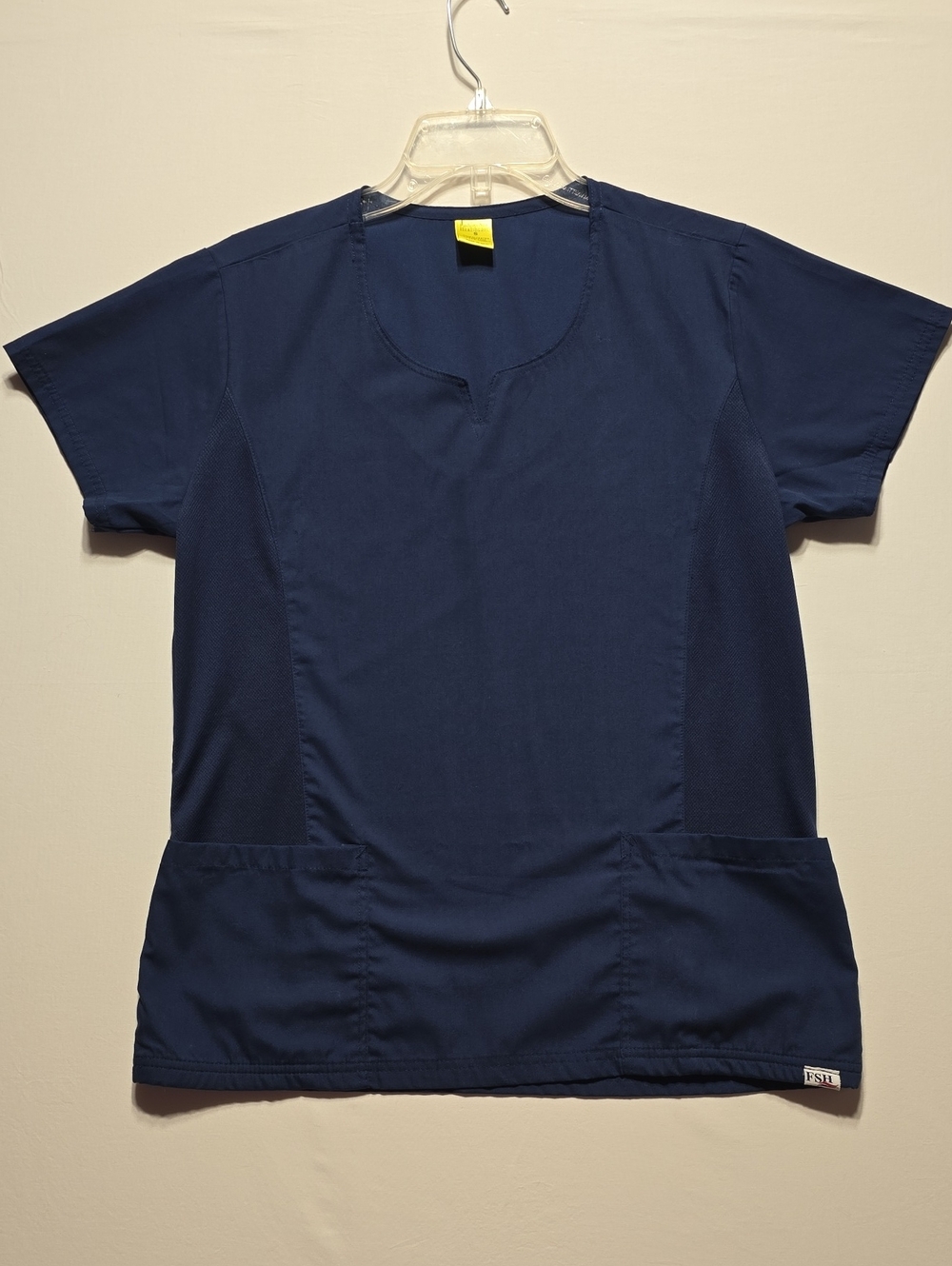 Men'sFSH FASHION SEAL HEALTH CARE Navy Short-Sleeve Scrub Top - Classic Fit